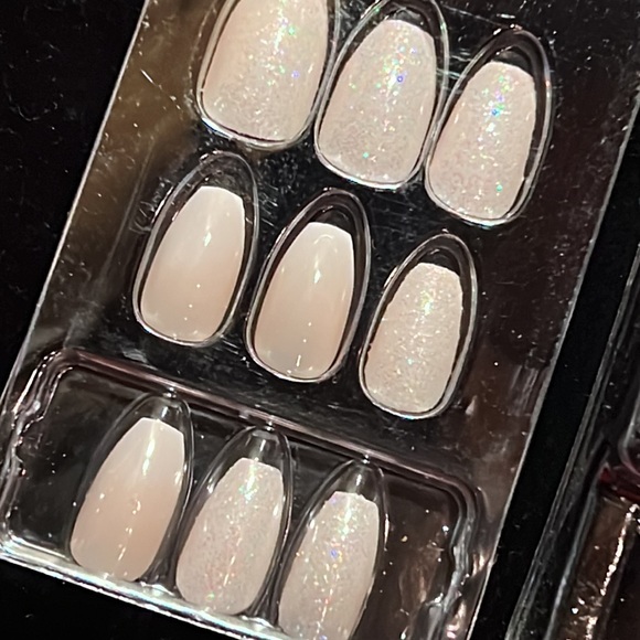 SALE 2 BOXES Matching Sets PRESS ON Nails Glossy Glitter Frosted Coffin Nails - Picture 4 of 13
